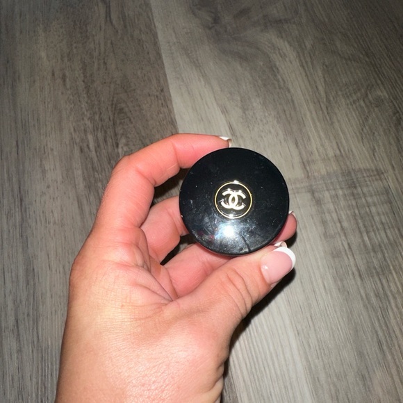 CHANEL Ombre Cream Eyeshadow - Picture 1 of 7